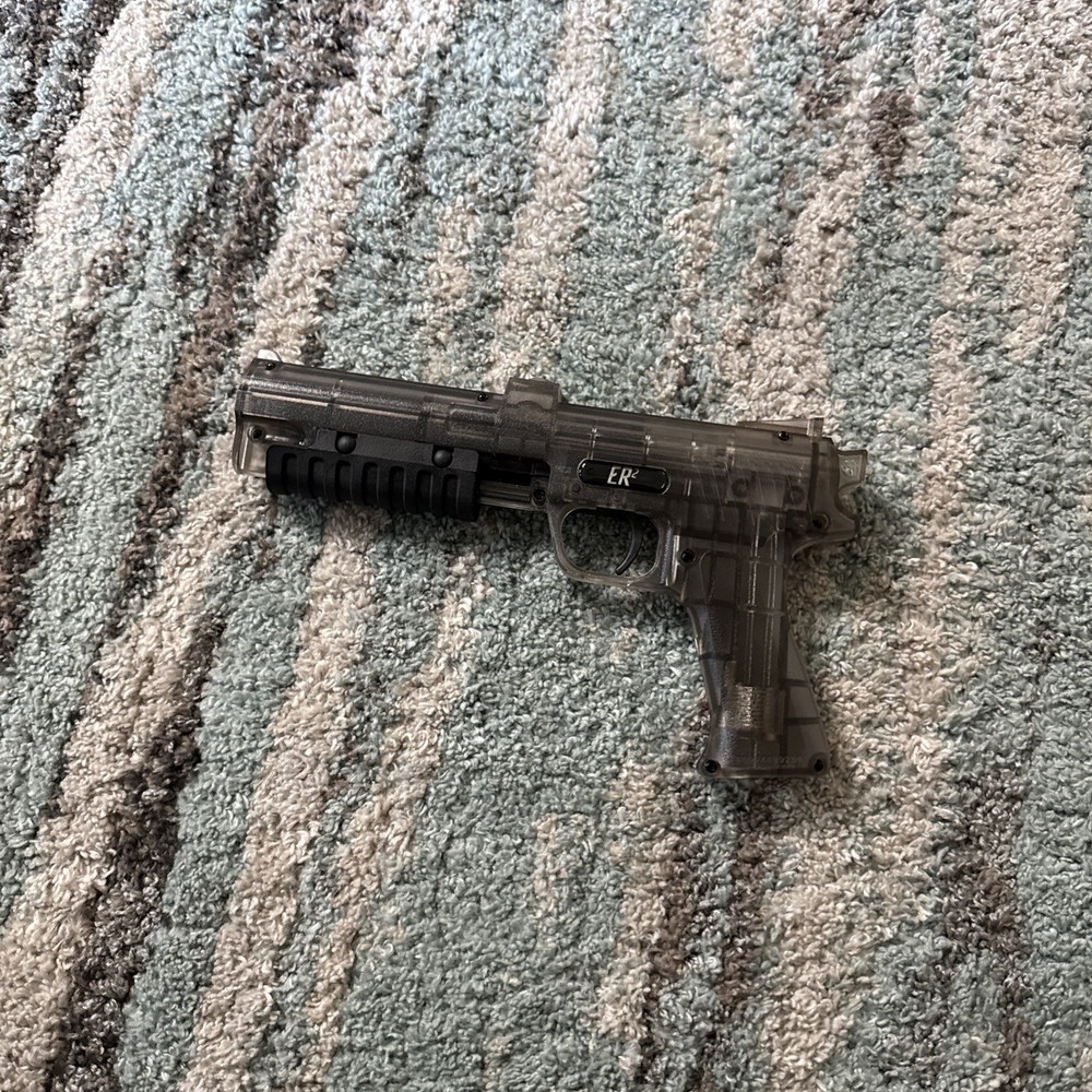 ER2 paintball gun Pre-owned