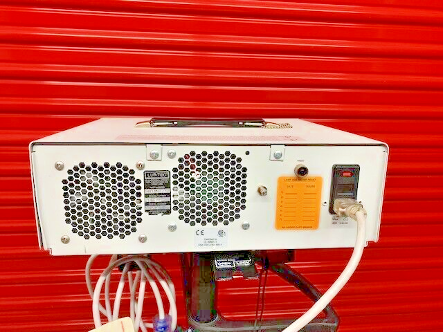 Luxtec 9300XSP Light Source With Rolling Stand
