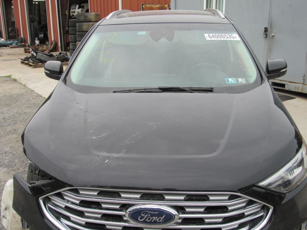 EDGE 2020 Glove Box 1068585