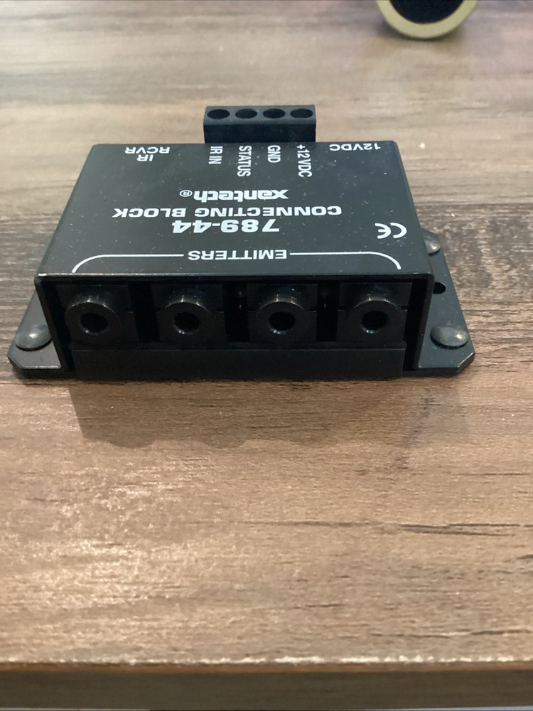 Xantech 789-44 IR Connecting Block