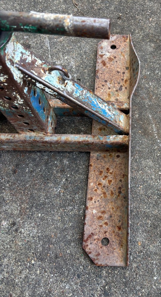 Greenlee #687 Screw Type Reel Jack Stand (K)