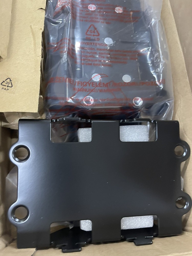 CHIEF Menu Board Head Assemblies Set 9200-003161 New in Box