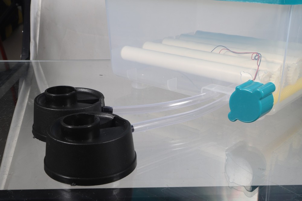 16-Egg Hatcher - Automatic, Single Power Supply Incubator