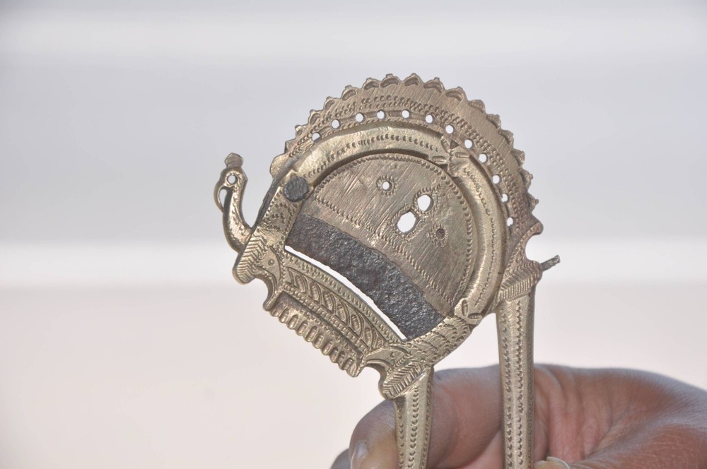 Vintage Brass Engraved Unique Shape Solid Betel Nut Cutter / Sarota