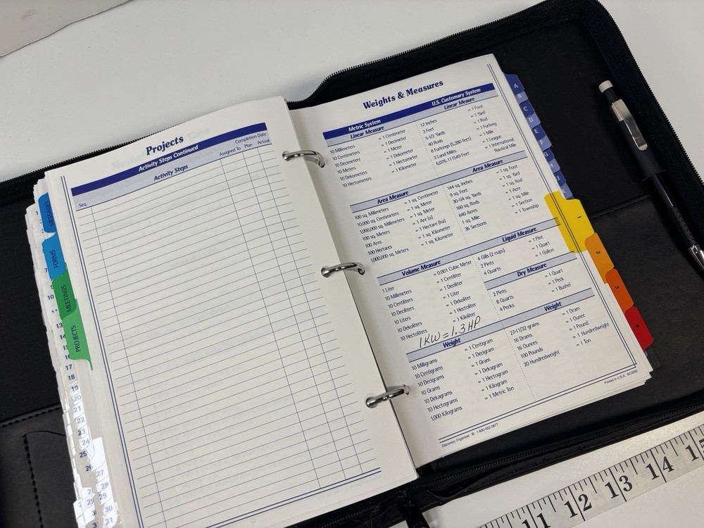 Caterpillar CAT Professional Leather Folio Binder - Zippered