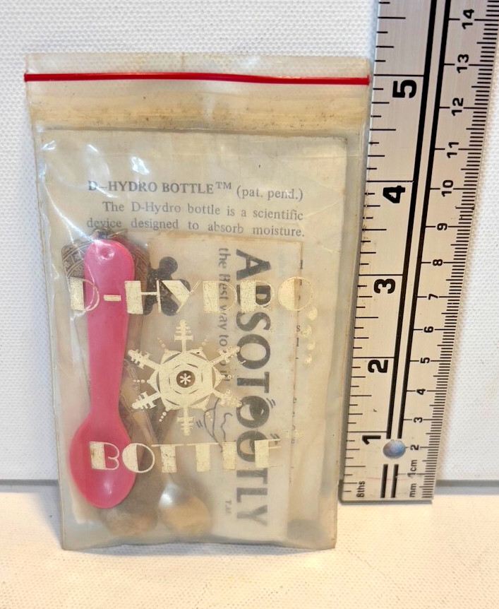 Vintage Deering Gram Scale and Random Mini-Spoons