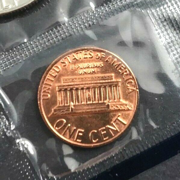 1981 D Lincoln Cent In Mint Cello