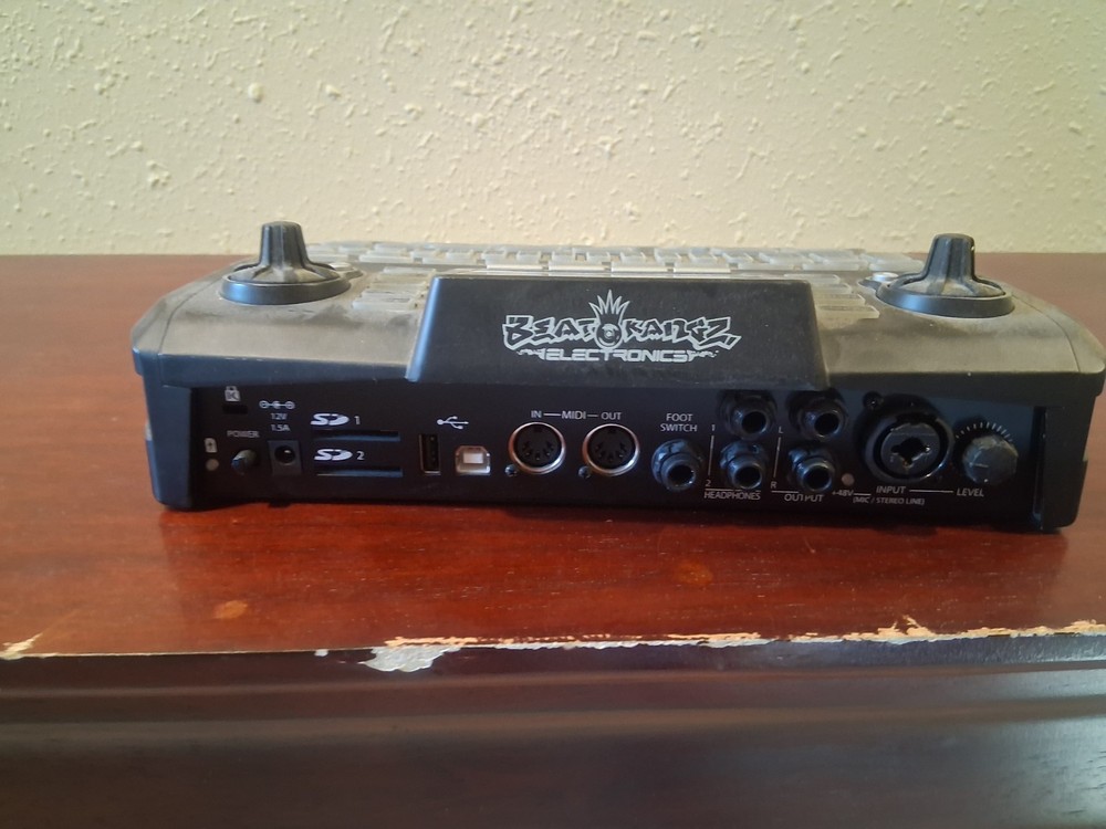 BEAT THANG DRUM MACHINE WORKSTATION MIDI CONTROLLER USB PERCUSSION EDM HIP HOP