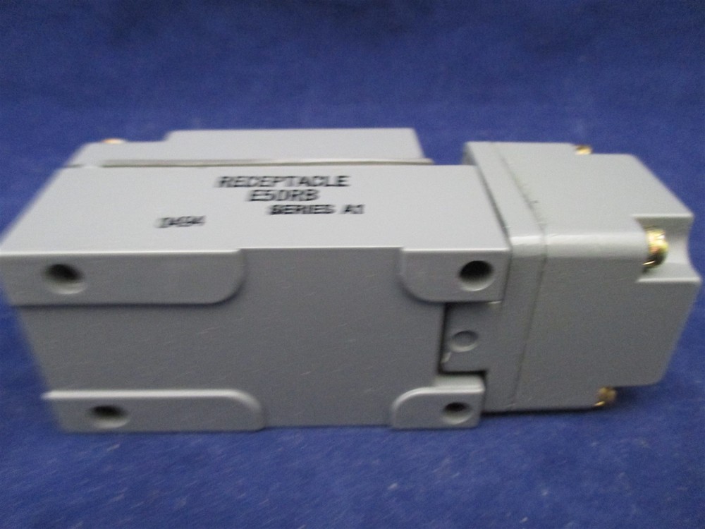 Cutler-Hammer E50BNR1 Limit Switch new