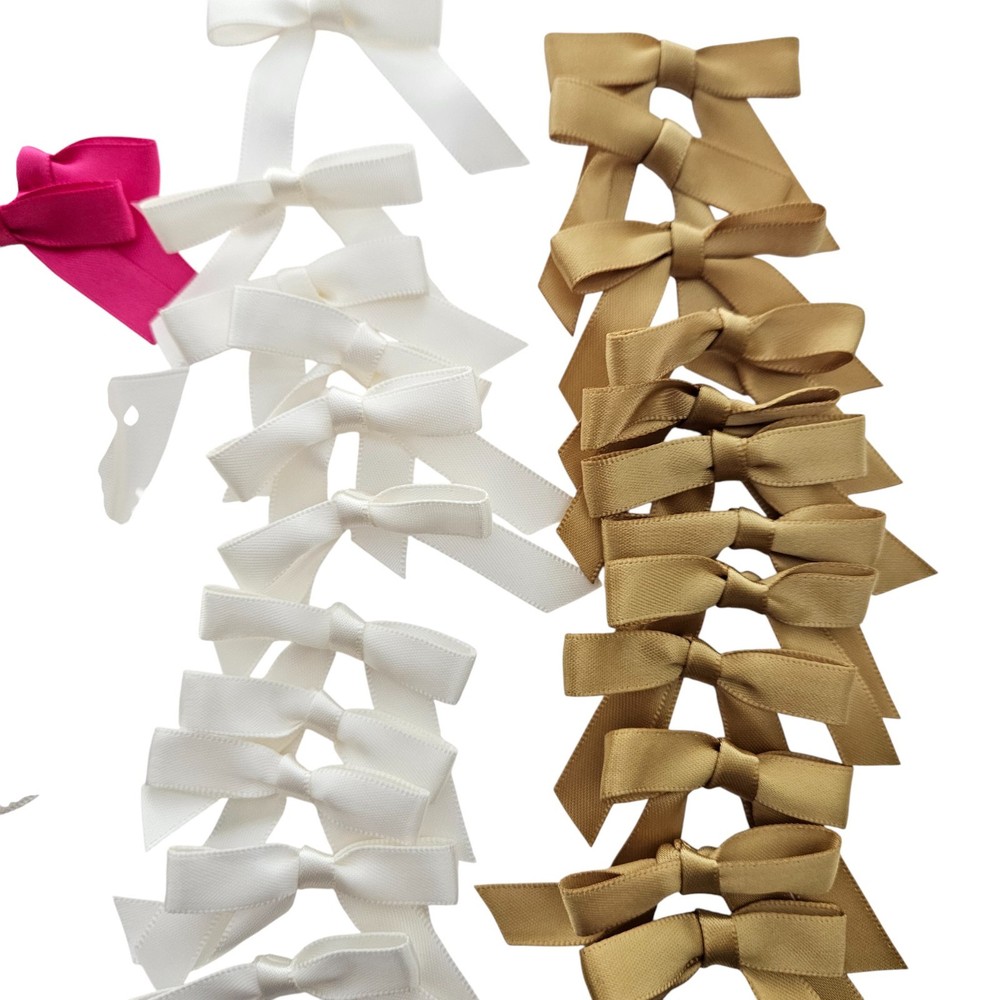 Anna Griffin Assorted Bows, 31-Piece Craft Set