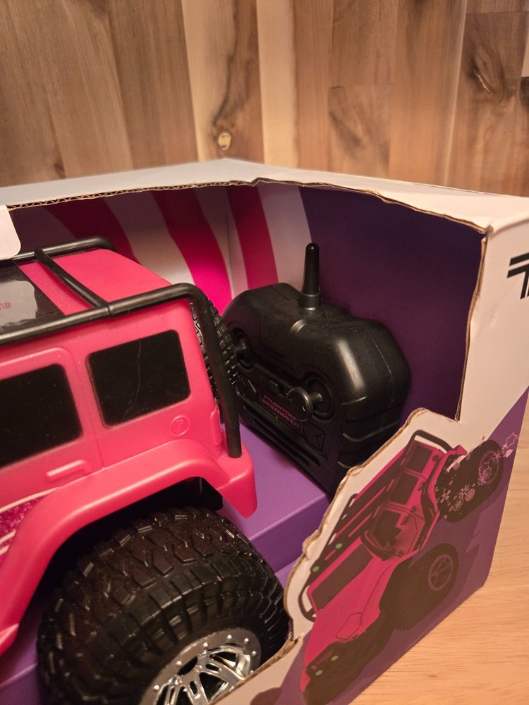 Sharper Image Remote Control Trail Pixie All-Terrain Vehicle Pink Wireless New