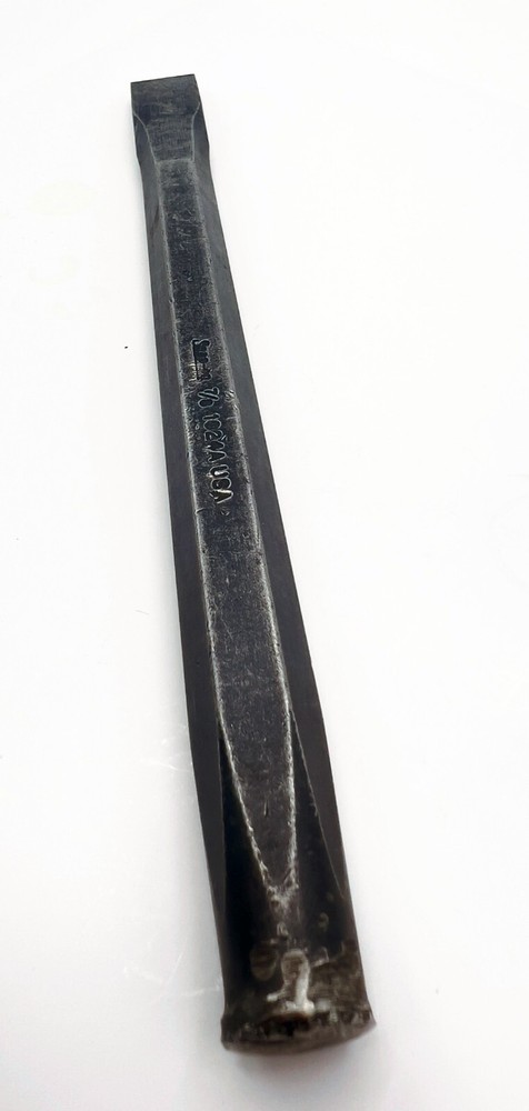 Snap On 11" Flat Chisel, 7/8” Hex 1024A