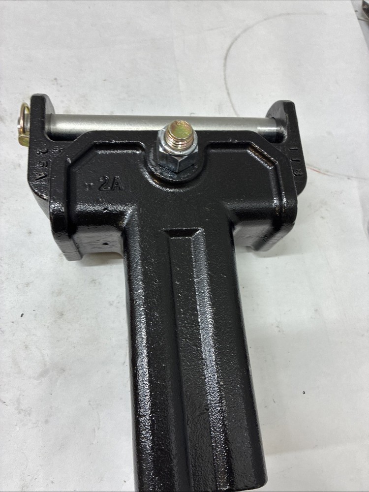 DEMCO Upright Assembly For Recon 21K Gooseneck to 5th Wheel Hitch