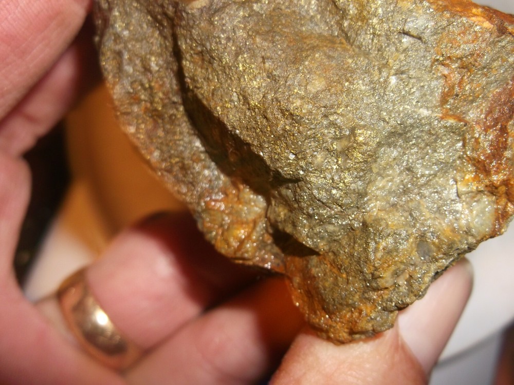 Gold, silver, copper, 212 grams samples ,ore high grade .