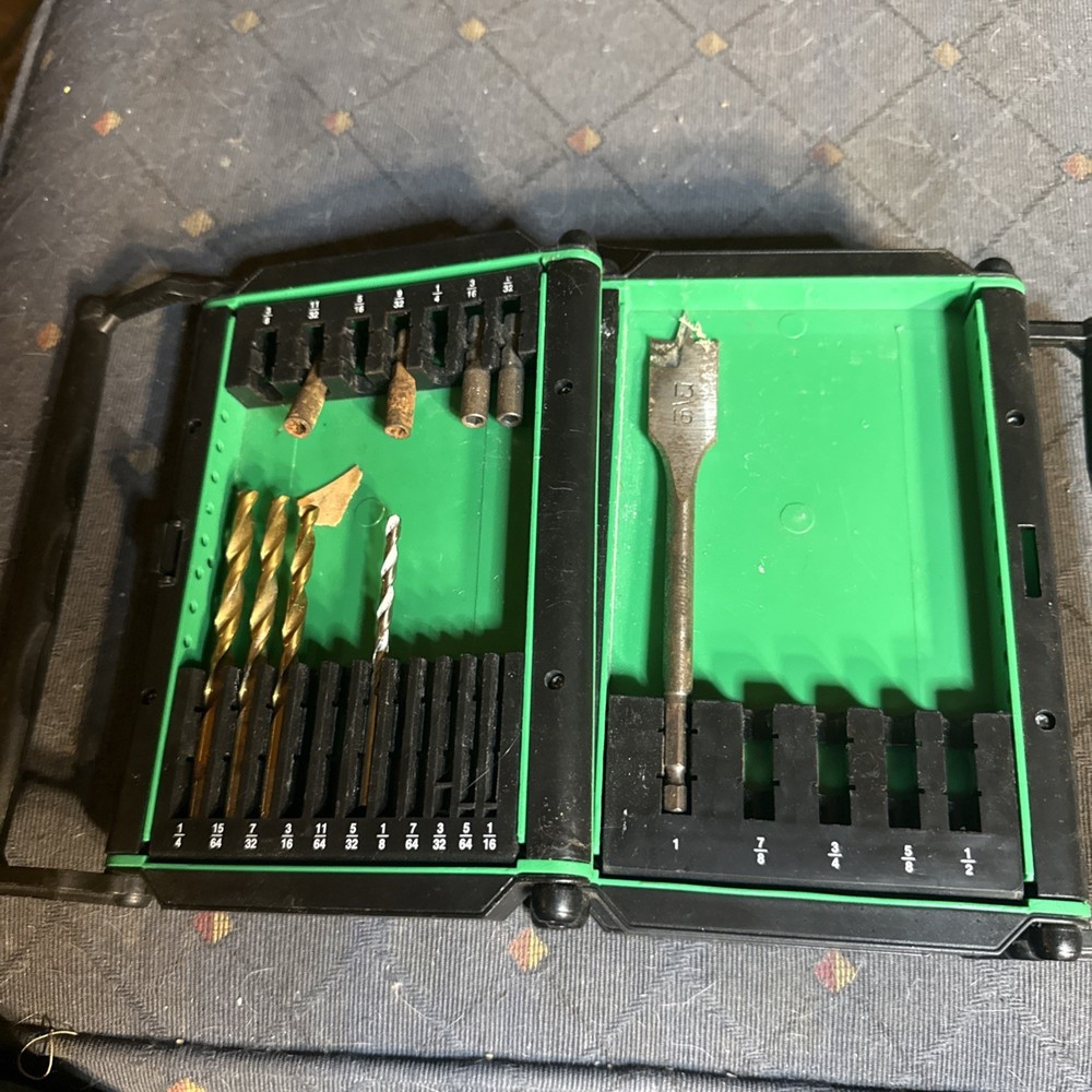 Hitachi Drill Bit & Countersink Set Flat Mill Bundle Large Case Lot Collapsible
