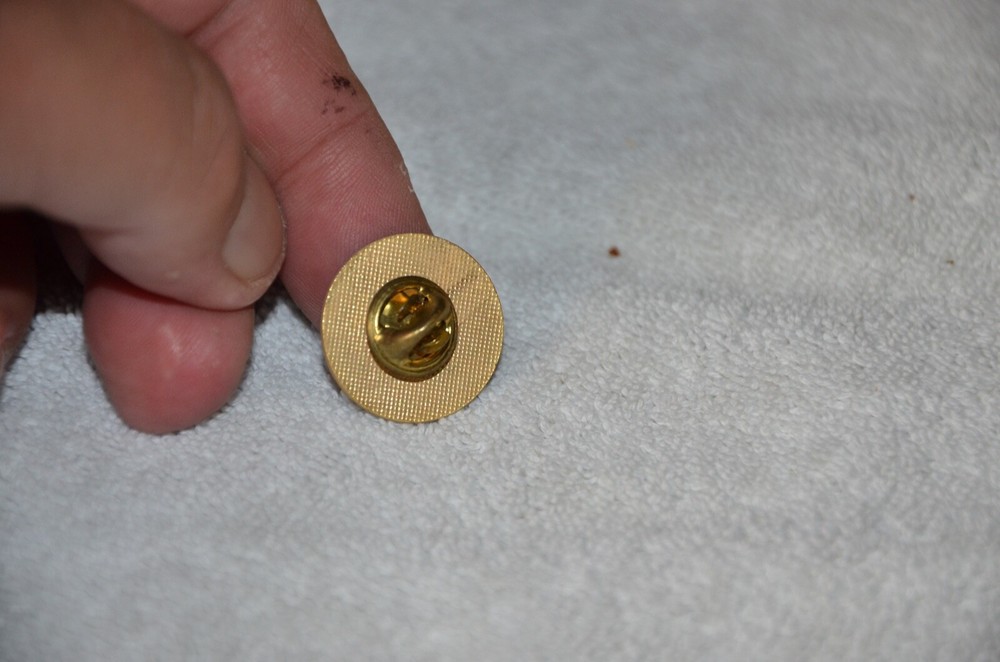 No Deposit No Return Pin