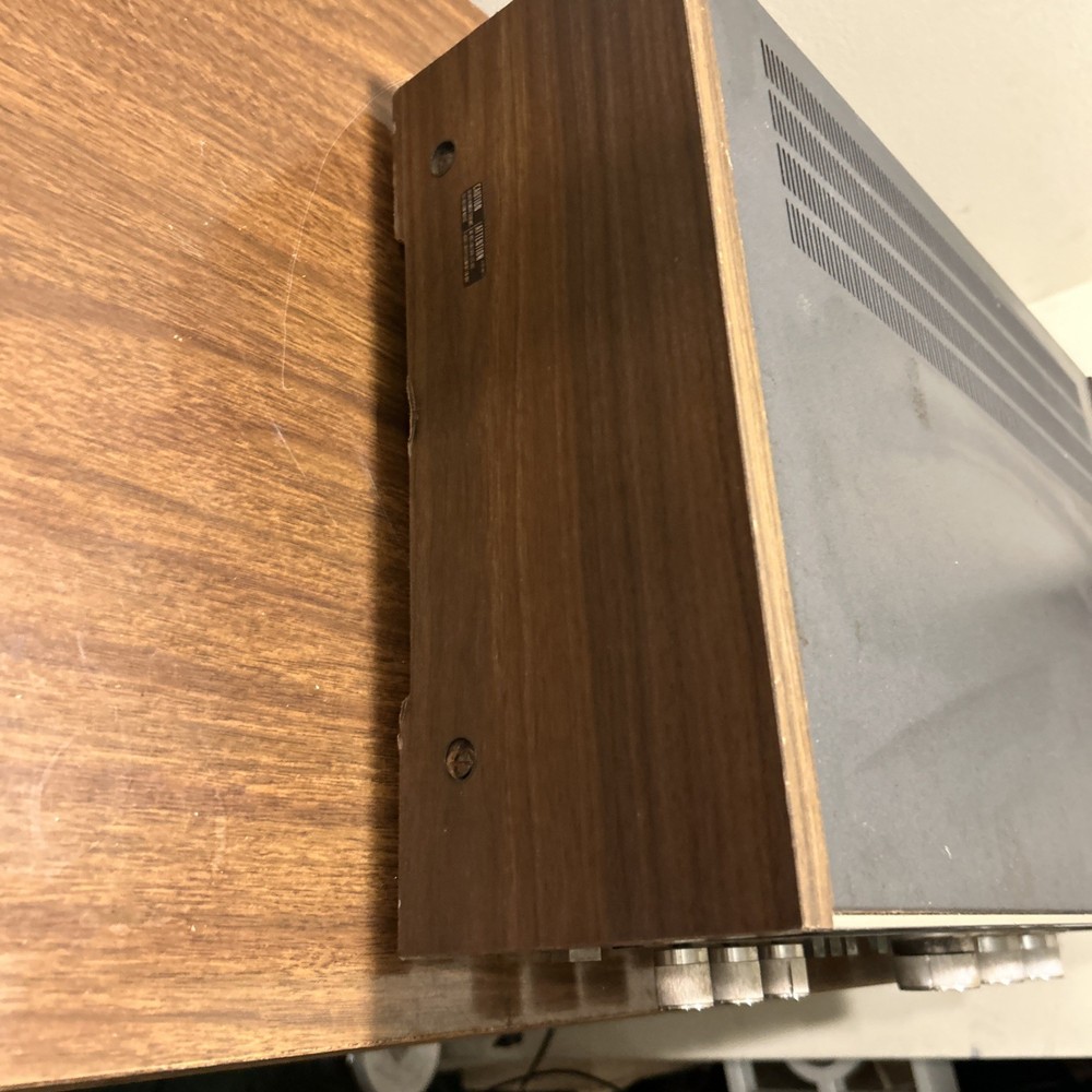 Sony FM Stereo/ FM-AM Receiver Str-2800 -Powers On - Untested