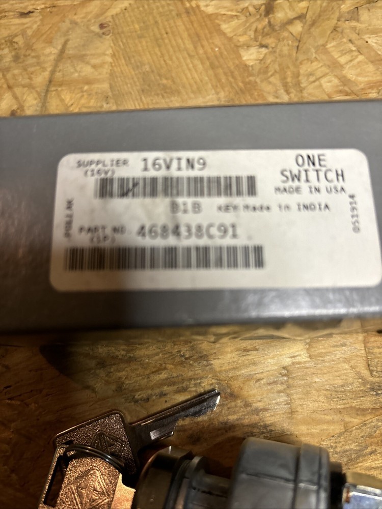 OEM INTERNATIONAL SWITCH ASSY IGN & STARTER 468438C91
