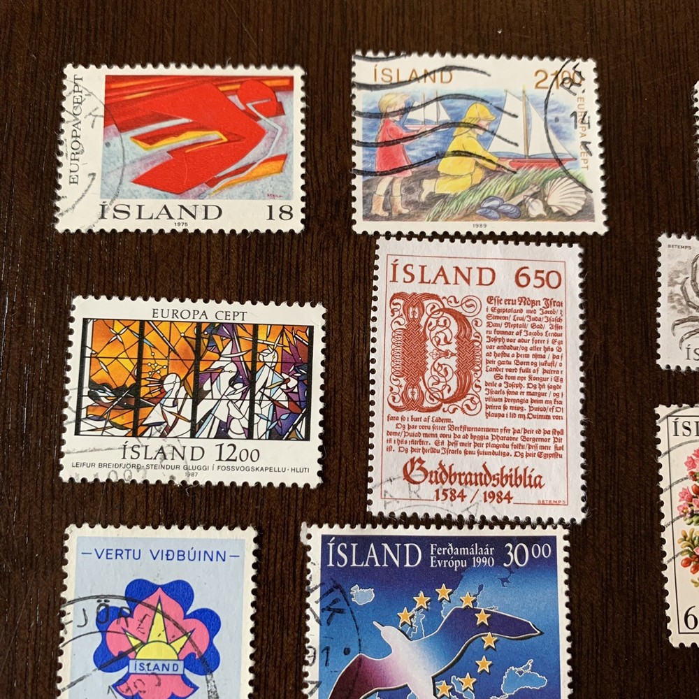 ICELAND STAMP LOT 30 DIFFERENT STAMPS, NO DUPLICATES