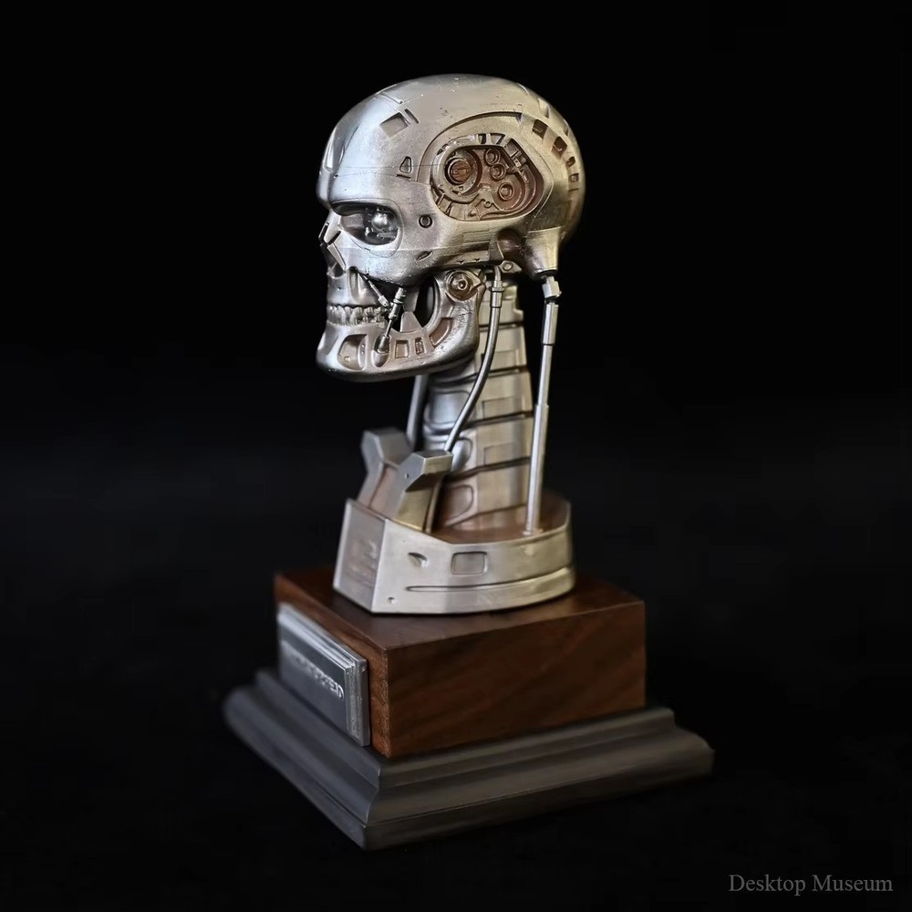 Office Desk Skull Ornament