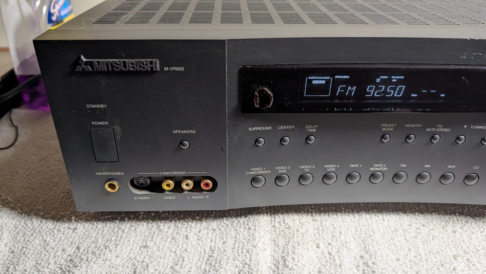 Mitsubishi MVR-600 Pro Logic Reciever