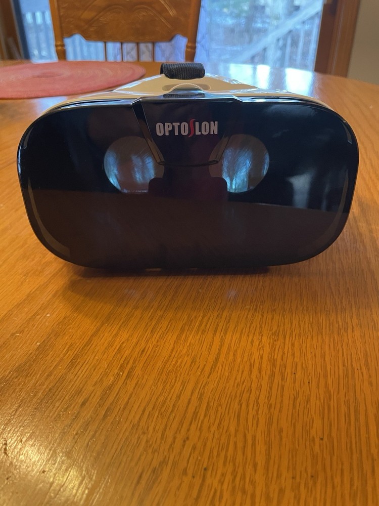 OPTOSLON VR headset