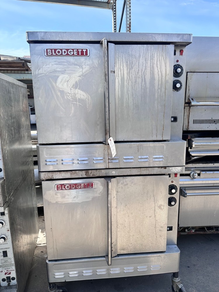 Blodgett Double Stack Convection Oven Solid Doors Natural Gas TESTED