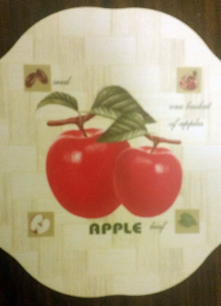 1 Natural Bamboo Heat Pad, Kitchen Decor, ROUND, square, approx. 7"