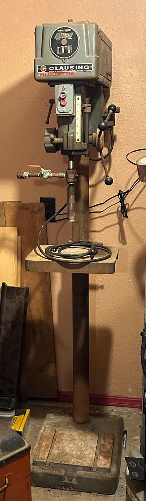 CLAUSING FLOOR MODEL 1641 DRILL PRESS with FLUID HEAD