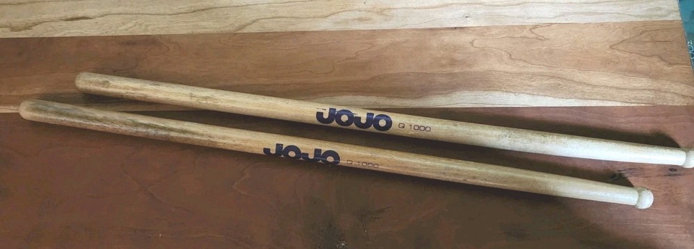JOJO Set of Wooden Drumsticks 16"
