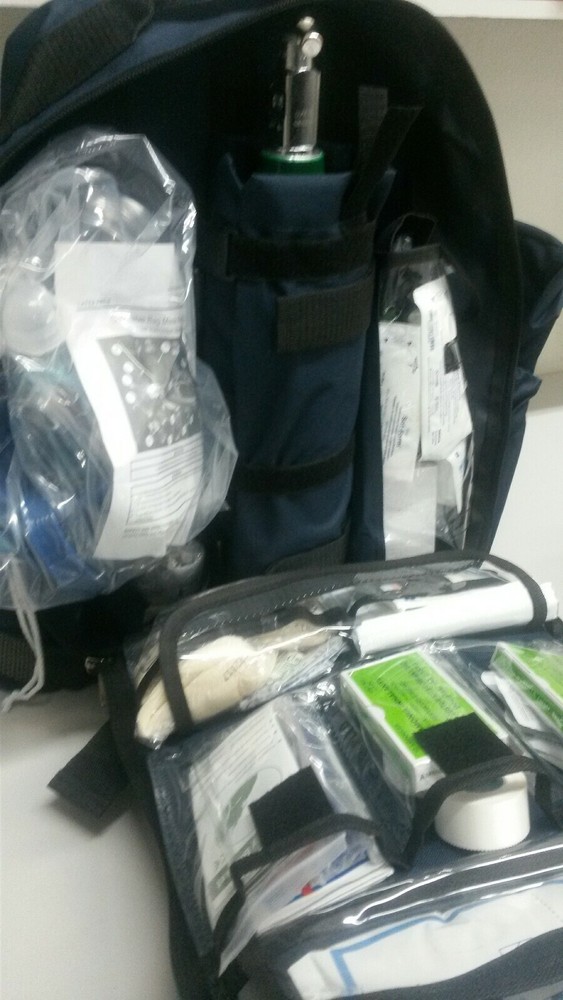 OXYGEN EMT TRAUMA KIT