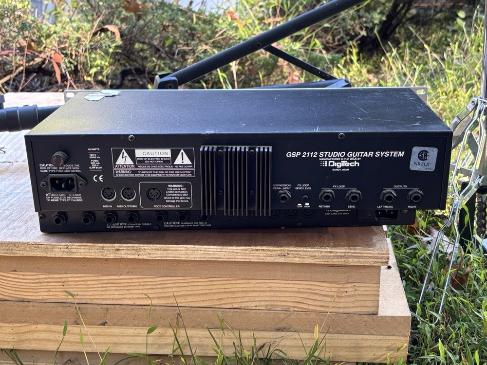 DigiTech 2112 Studio Guitar System Programmable Pre Amp Processor