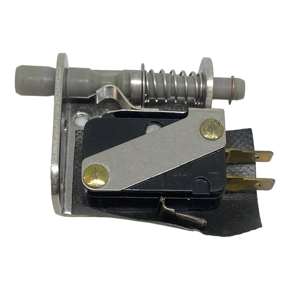 22AC11-D8 SPDT Safety Interlock Microswitch