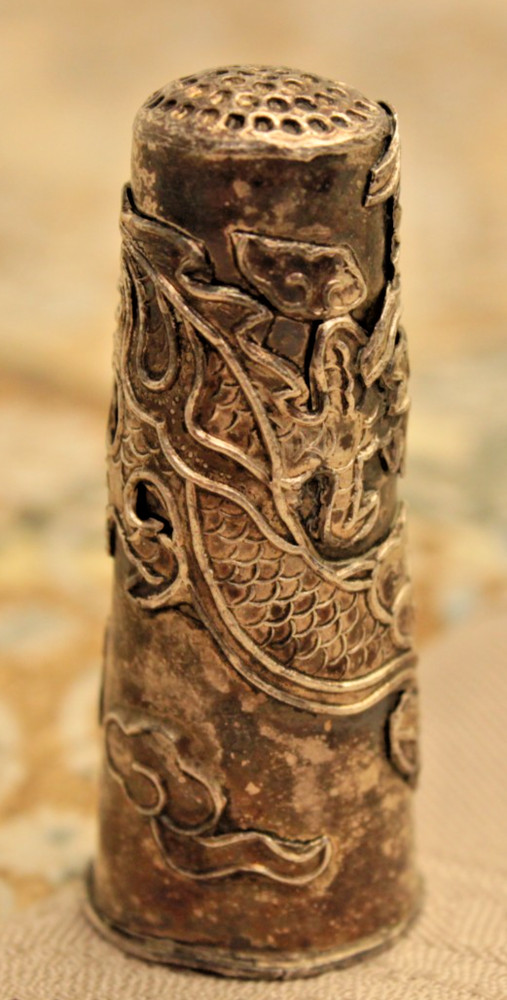 Extra Large Full Finger Eastern Dragon Sterling Silver Thimble Sewing Accessory