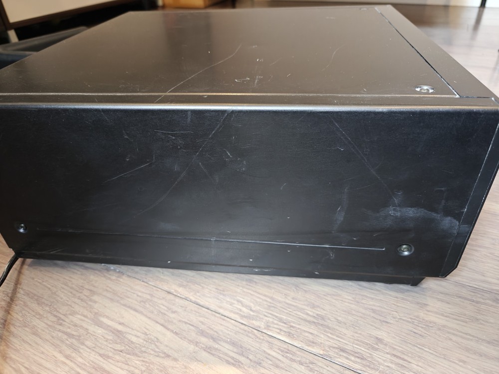 Sony CDP-CX200 Mega 200 Disc CD Changer Tested/Working Pristine Condition!!