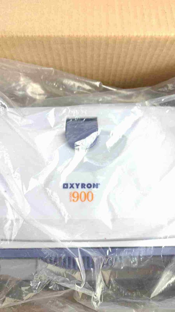Xyron Model 900 Sticker Magnet Maker Laminator Machine