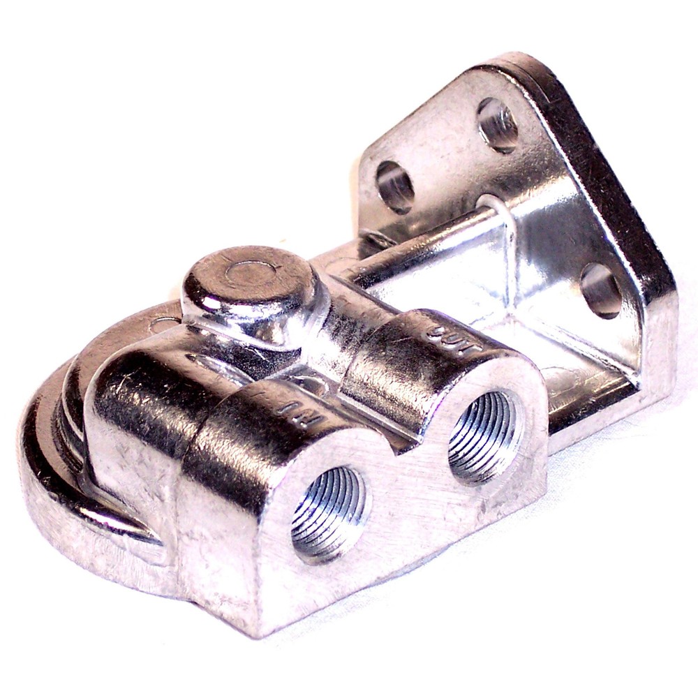 Oil Filter Adapter, Right Hand Ports Dunebuggy & VW
