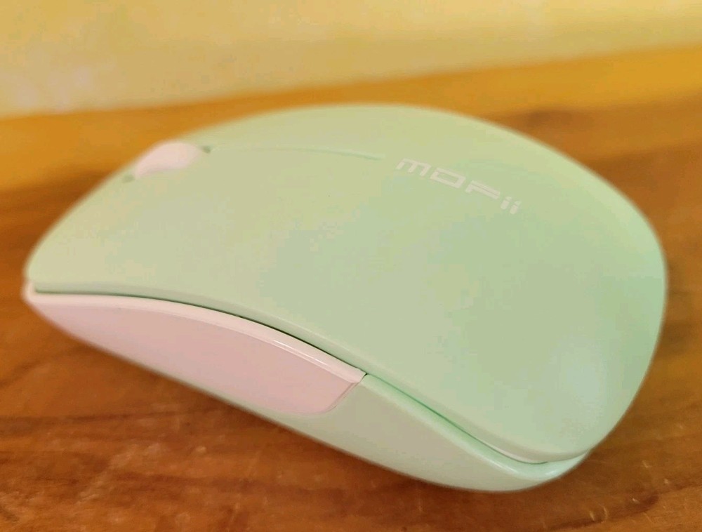 MOFII Wireless Compact Keyboard and Mouse Combo Quiet