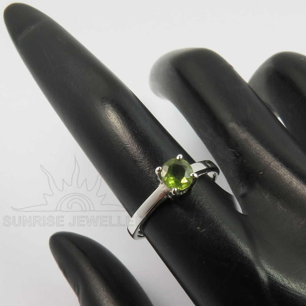 Garnet Gemstone Handmade Engagement Ring 925 Sterling Silver Ring All US Sizes