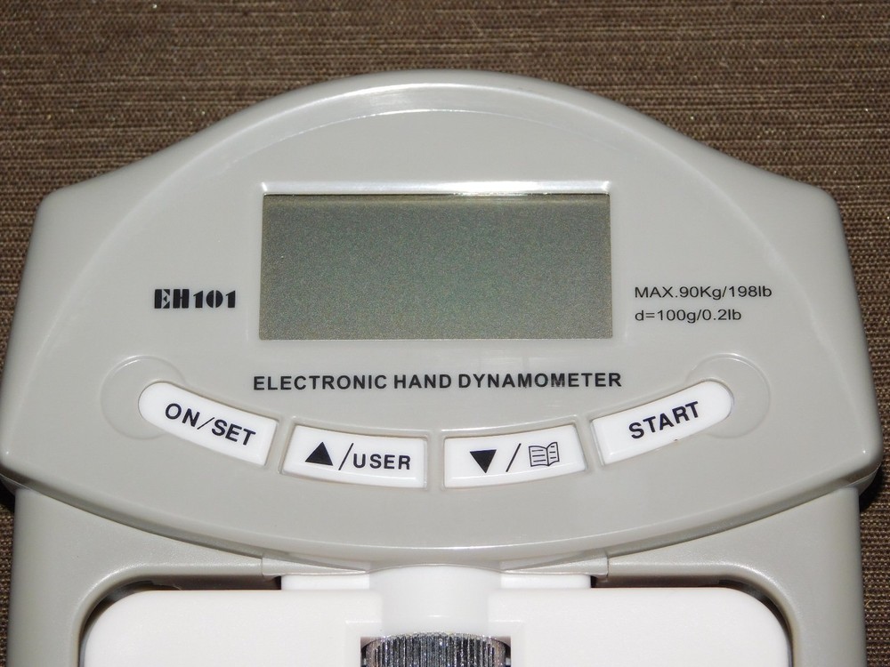 CE EH 101 ELECTRONIC HAND DYNAMOMETER HAND STRENGTH TESTER IN BOX