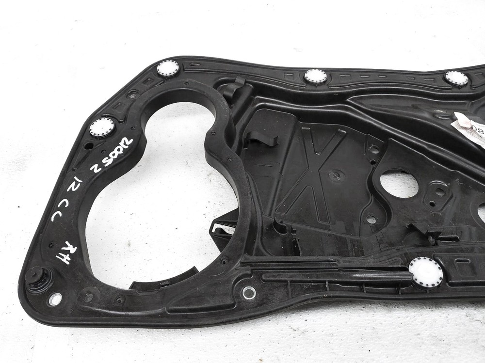 2009-2017 Volkswagen Cc Passenger Sub Frame Inner Housing 3C8-837-756-D