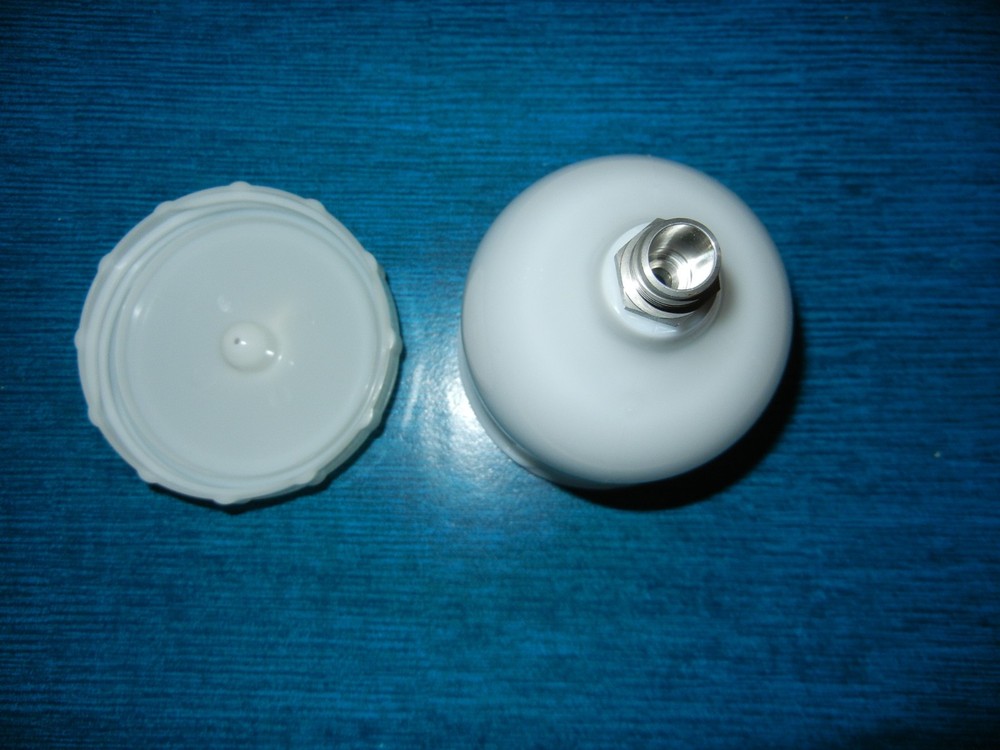 600CC Plastic Gravity Feed Cup ITW DeVilbiss / 190252