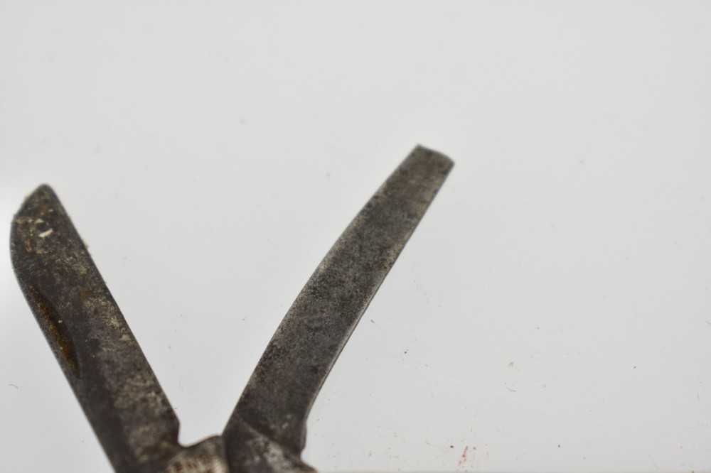 Vintage Colonial pocket knife