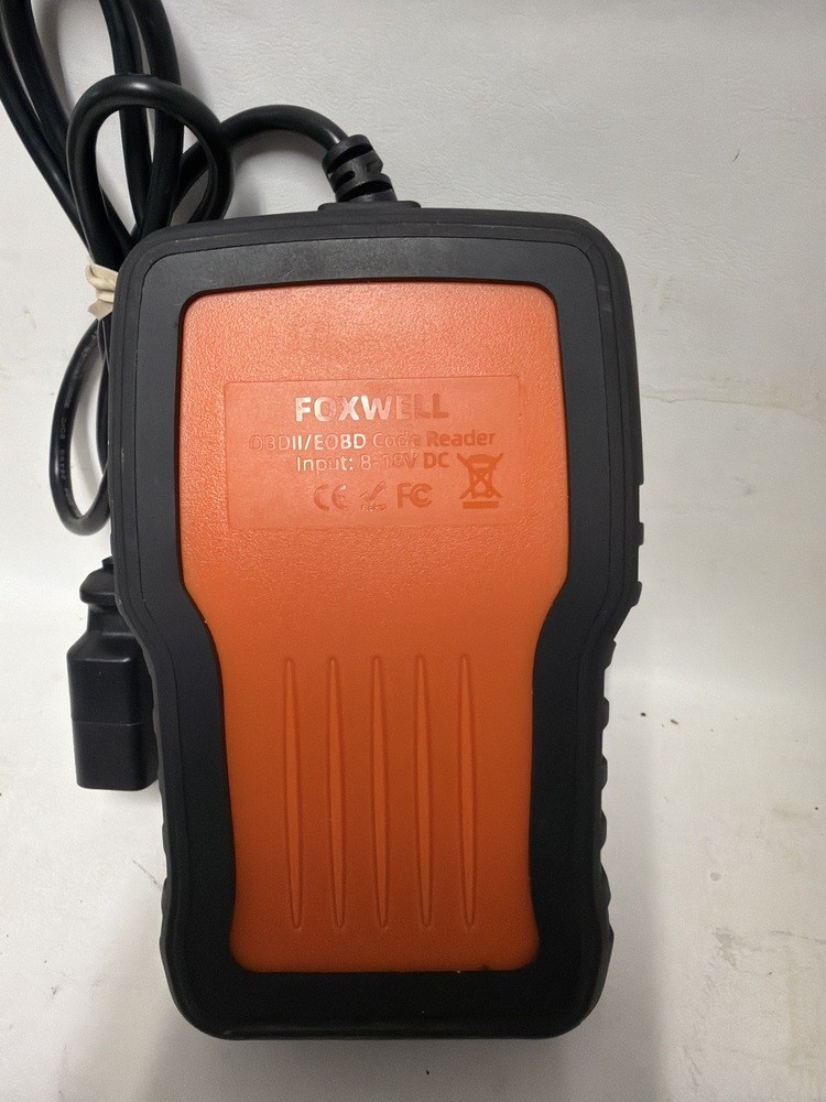 FOXWELL NT 301 CODE READER