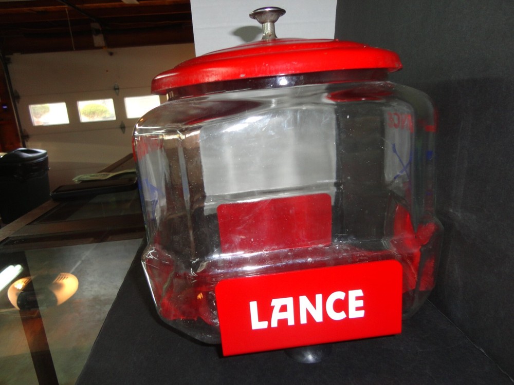 LANCE CRACKER 8 SIDED SMALL JAR COUNTER BRACKET FOR 7 " TALL JAR BRACKET ONLY