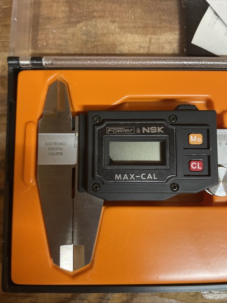 Fowler & NSK Max-Cal Electronic Digital Caliper With Case