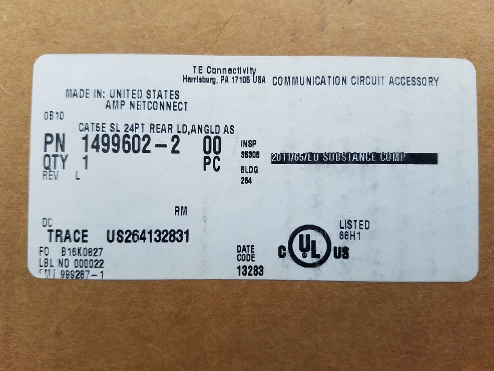 AMP 1499602-2 SL Series Patch Panel Cat5E Unshielded 24-Port Angled 1U