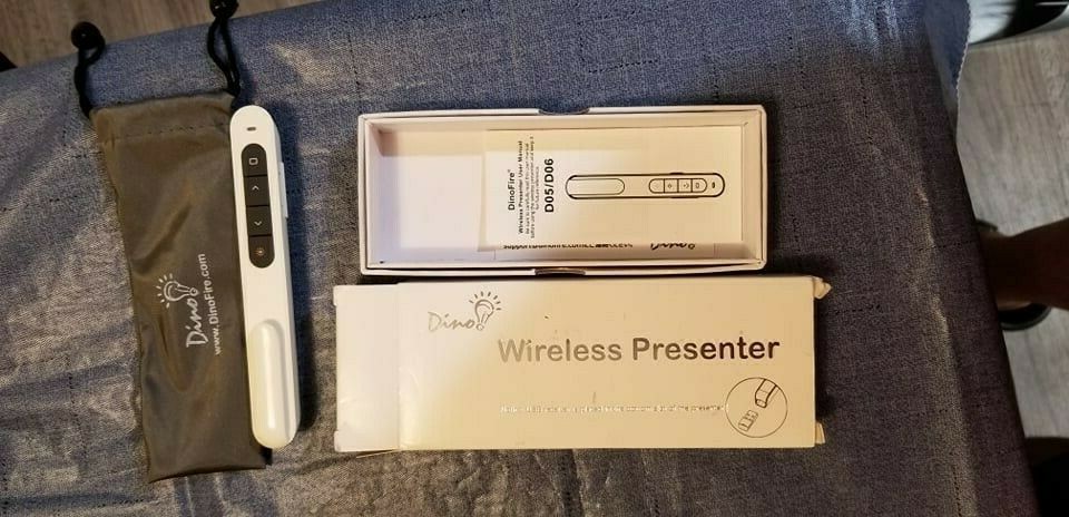 Dino Wireless Presenter Stick