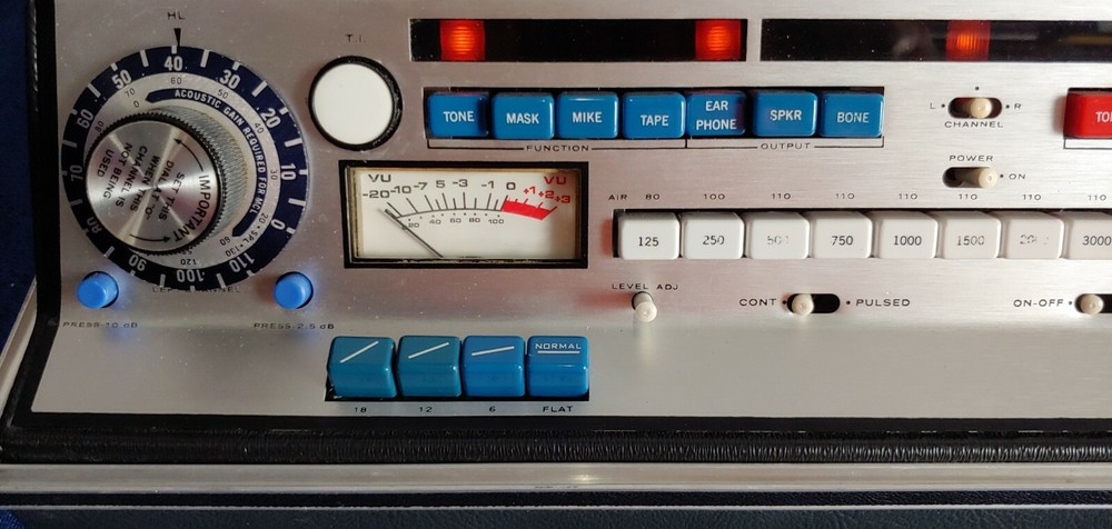 Qualitone Acoustic Appraiser Audiometer