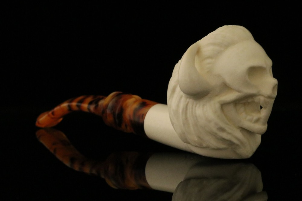 Devil Block Meerschaum Pipe with custom case M1303
